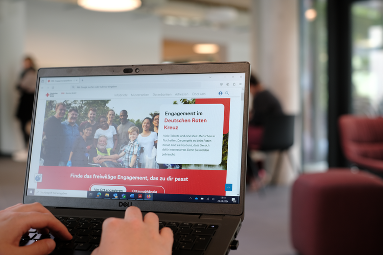 Symbolbild (1200x800) Foto der DRK-Engagementplattform